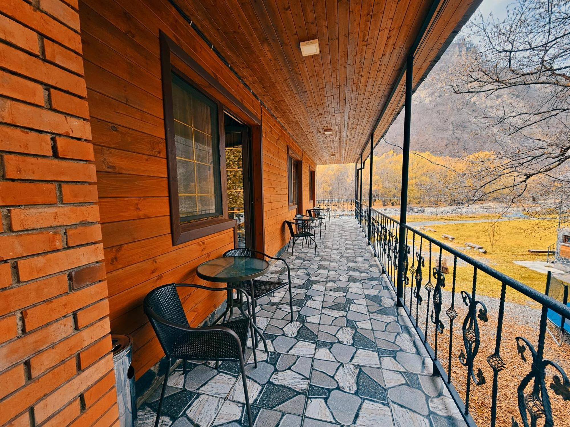 Tourist Complex Khomi Hotel Ch'argali ภายนอก รูปภาพ