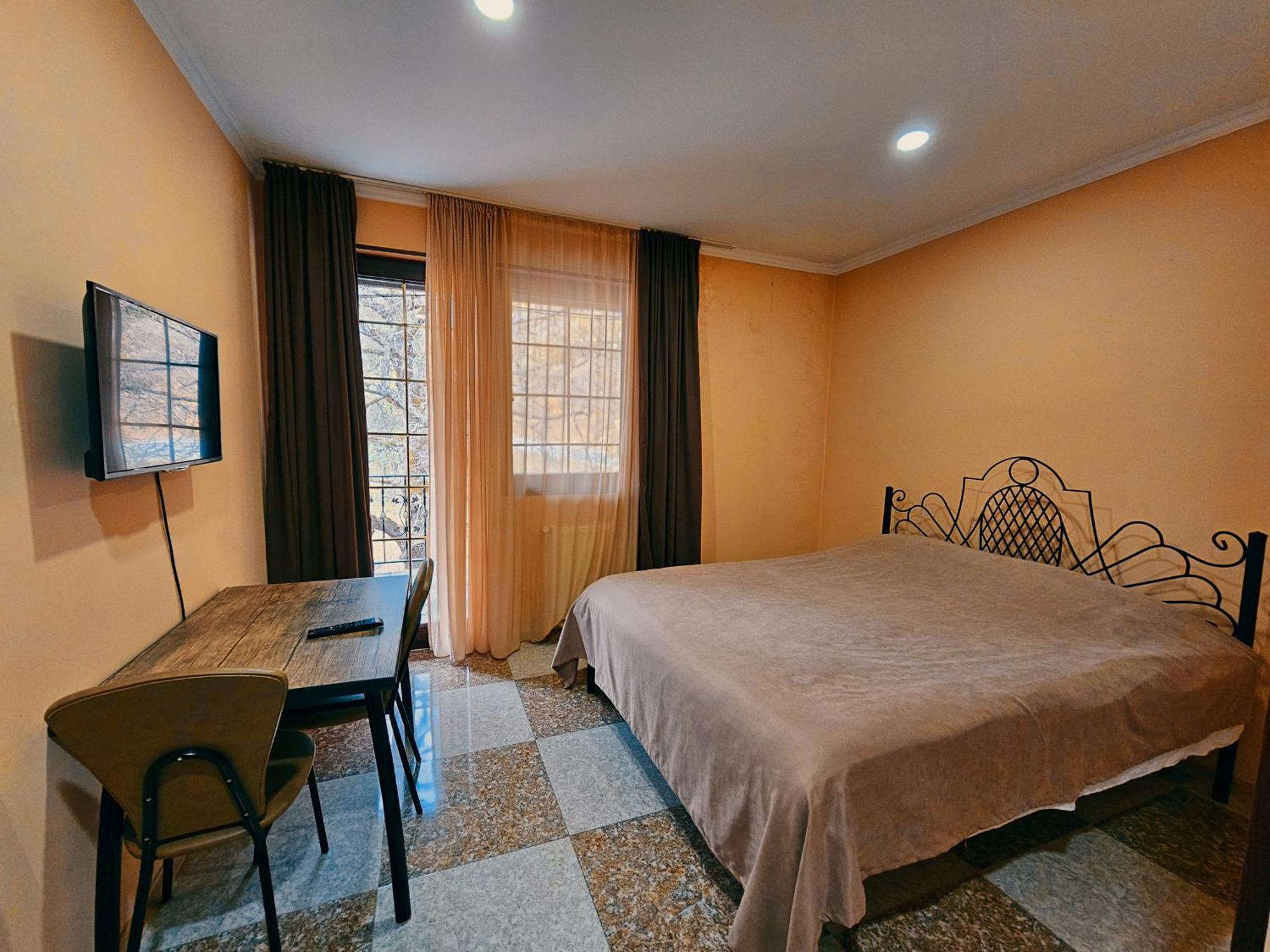 Tourist Complex Khomi Hotel Ch'argali ภายนอก รูปภาพ